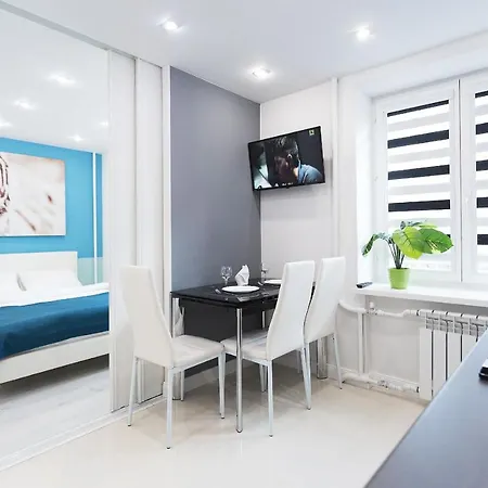Apartment Roomer 10 *